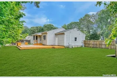 6 Willow Street, Centereach, NY 11720 - Photo 7