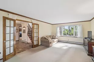 30 White Birch Cir, Miller Place, NY 11764 - Photo 5