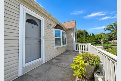 102 Magnolia Drive, Selden, NY 11784 - Photo 19
