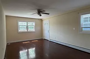 422 E Chester Street E, Long Beach, NY 11561 - Photo 3