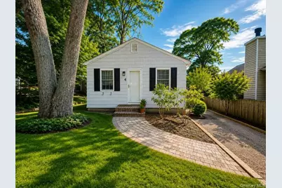 4 Vine Street, Hampton Bays, NY 11946 - Photo 1