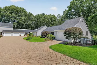 88 Heritage Hills #B, Somers, NY 10589 - Photo 3
