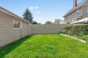 249 Centre Ave, New Rochelle, NY 10805 - Photo 37