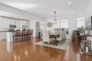 537 Hartmann's Farm Rd, Riverhead, NY 11901 - Photo 5