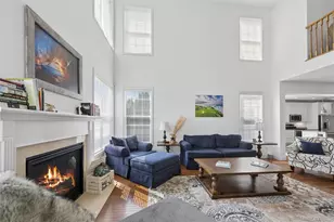 537 Hartmann's Farm Rd, Riverhead, NY 11901 - Photo 3