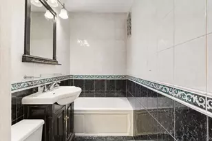99-05 63rd Dr, Rego Park, NY 11374 - Photo 15
