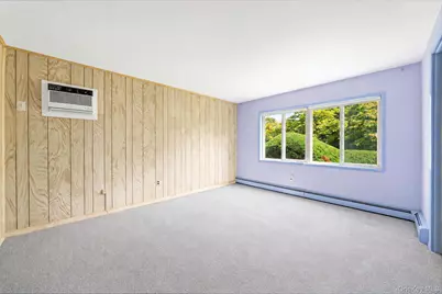 1050 Sipp Avenue, Medford, NY 11763 - Photo 13