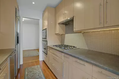 253 Garth Road #3E, Scarsdale, NY 10583 - Photo 7