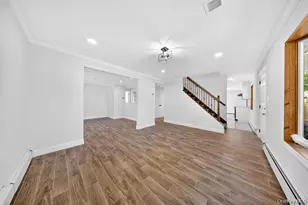 84 Cornflower, Levittown, NY 11756 - Photo 3