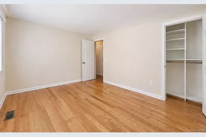 36 Sunset New Fairfield, Ct Trail, New Fairfield, NY 06812 - Photo 21