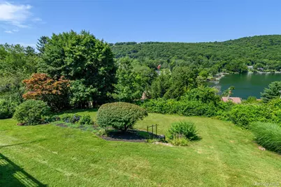 36 Sunset New Fairfield, Ct Trail, New Fairfield, NY 06812 - Photo 37