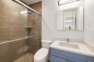 61-38 233rd St, Oakland Gardens, NY 11364 - Photo 11
