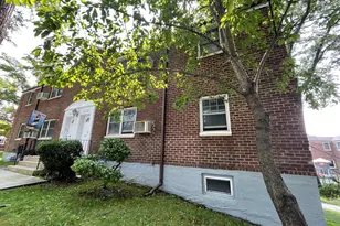 252-14 63rd Ave, Little Neck, NY 11362 - Photo 3