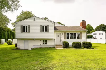 34 Riverview Drive, Fishkill, NY 12524 - Photo 1