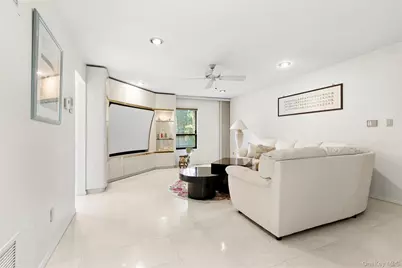 10 Doral Drive, Manhasset, NY 11030 - Photo 7