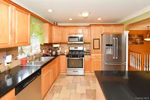 19 Dowd St, Haverstraw, NY 10927 - Photo 11