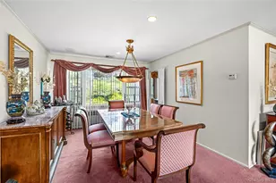 16 Winthrop Rd, Plainview, NY 11803 - Photo 5