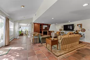 4 Dairy Dr, Glen Cove, NY 11542 - Photo 9