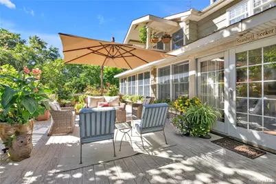 4 Dairy Drive, Glen Cove, NY 11542 - Photo 27