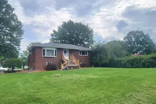 13 Lakeview Dr, Warwick, NY 10990 - Photo 1