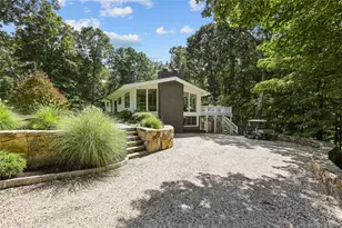 39 Lower Shad Rd, Pound Ridge, NY 10576 - Photo 3