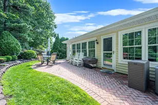 19 Sayville Ct, Ridge, NY 11961 - Photo 25