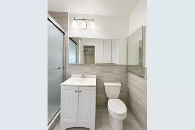 15054 Melbourne Avenue #1R, Flushing, NY 11367 - Photo 9