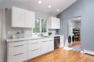 4 Shelley Ct, Middle Island, NY 11953 - Photo 5