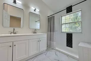 43 Commodore Cir, Port Jefferson Station, NY 11776 - Photo 17