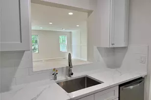 43 Commodore Cir, Port Jefferson Station, NY 11776 - Photo 7