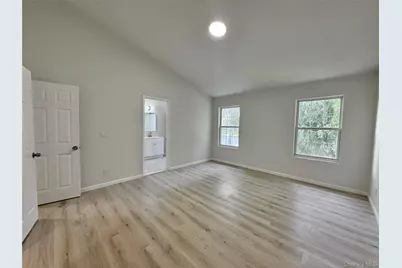 43 Commodore Circle, Port Jefferson Station, NY 11776 - Photo 15