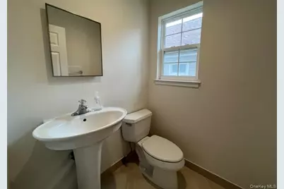 20 Edgewood Road #A, Port Washington, NY 11050 - Photo 7