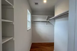 20 Edgewood Rd, Port Washington, NY 11050 - Photo 15