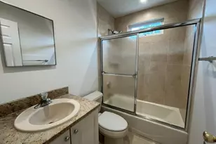 20 Edgewood Rd, Port Washington, NY 11050 - Photo 13