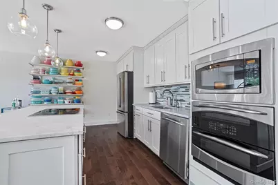 100 High Point Drive #401, Hartsdale, NY 10530 - Photo 7