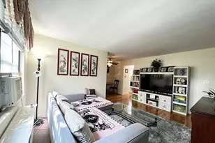 69-12 138th St, Flushing, NY 11367 - Photo 11