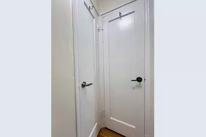 69-12 138th Street #B, Flushing, NY 11367 - Photo 15