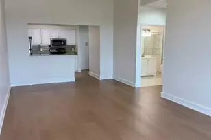 100 New Roc City Pl, New Rochelle, NY 10801 - Photo 9