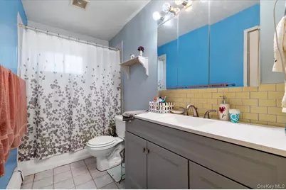 369 Central Avenue, Deer Park, NY 11729 - Photo 15