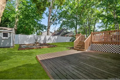 369 Central Avenue, Deer Park, NY 11729 - Photo 27