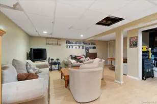 369 Central Ave, Deer Park, NY 11729 - Photo 25