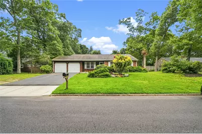 40 Glenridge Avenue, Stony Brook, NY 11790 - Photo 5