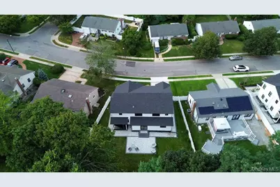 8 Allison Drive, Old Bethpage, NY 11804 - Photo 49