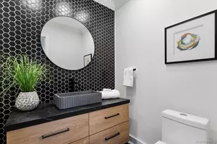 8 Allison Dr, Old Bethpage, NY 11804 - Photo 5
