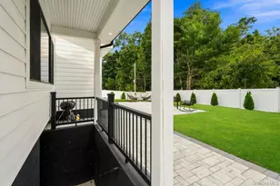 8 Allison Dr, Old Bethpage, NY 11804 - Photo 47