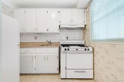 97-37 63rd Road #2B, Rego Park, NY 11374 - Photo 5