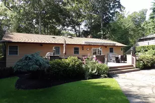 10 George Hill Rd, Mount Sinai, NY 11766 - Photo 17