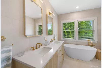 10 Peconic View Court, Southampton, NY 11968 - Photo 15