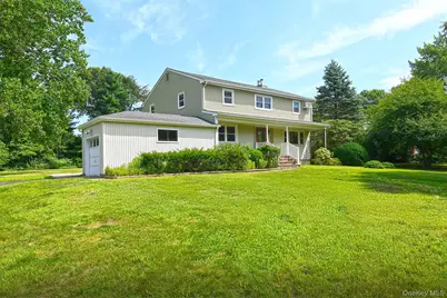 6 Duquesne Drive, Greenlawn, NY 11740 - Photo 17
