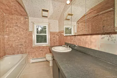 6 Duquesne Drive, Greenlawn, NY 11740 - Photo 15